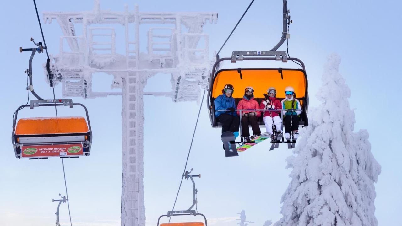 Ferienhotel Goldhuebel ノイハウゼン エクステリア 写真